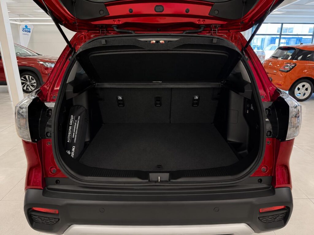 Suzuki S-Cross  PREMIUM 1,4  M/T 4x4