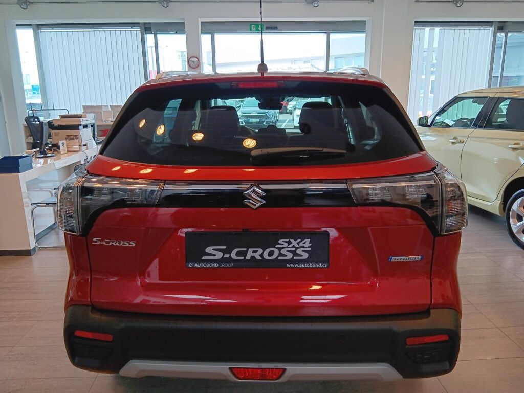 Suzuki S-Cross  PREMIUM 1,4 HYBRID A/T 4x4