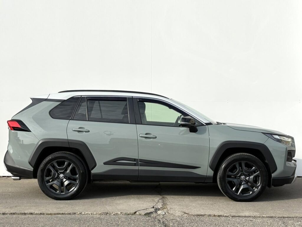 Toyota RAV4  2.5 HSD e-CVT AWD Adventure