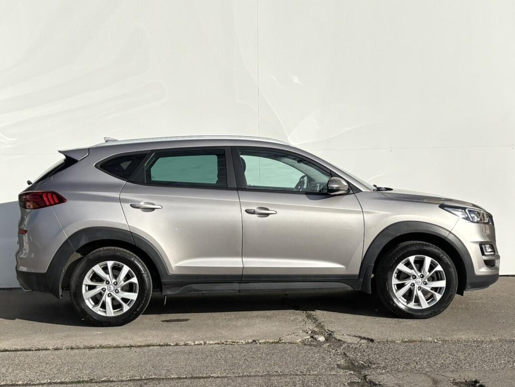 Hyundai Tucson  1.6 T-GDi 130KW AWD Trikolor