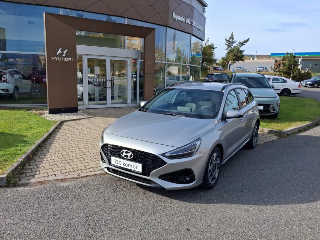 Hyundai i30  1.6 T-GDi 150k DCT GO Czech!