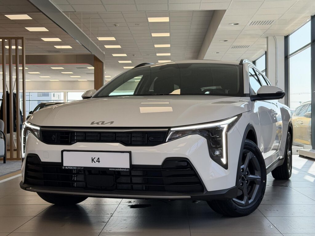 KIA K4  1,6 T-GDi GPF 7DCT EXCLUSIVE 110 KW (2026)