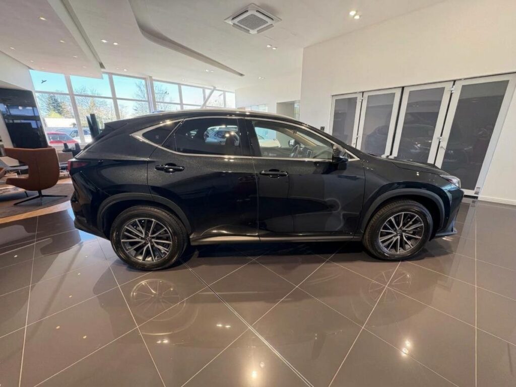Lexus NX 350h  Executive (2x4)
