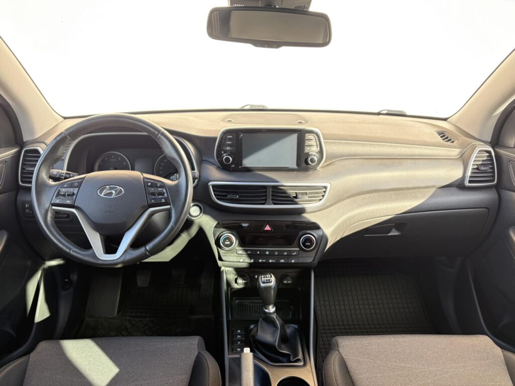 Hyundai Tucson  1.6 T-GDi 130KW AWD Trikolor