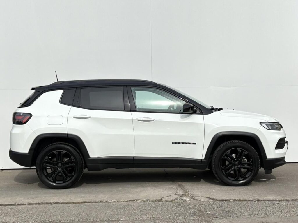 Jeep Compass  1.5 e-Hybrid 96KW Night Eagle
