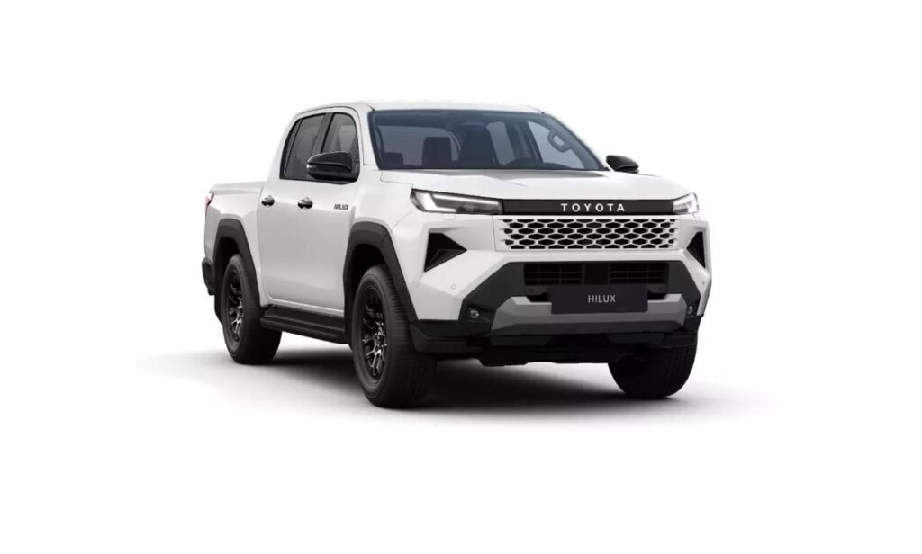 Toyota Hilux  Active Double Cab, 2.8L D 204k 48V MHEV