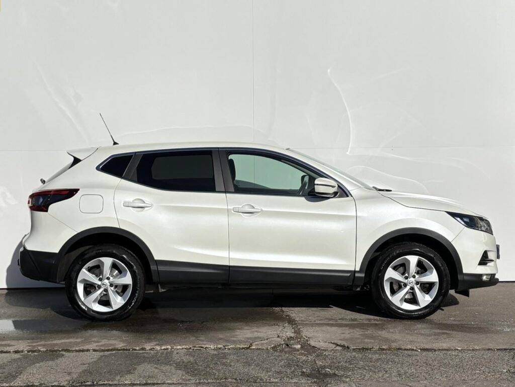 Nissan Qashqai  1.3 DiG-T 103KW Acenta Winter