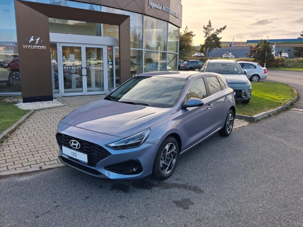 Hyundai i30  1.0 T-GDi 115k GO Czech!