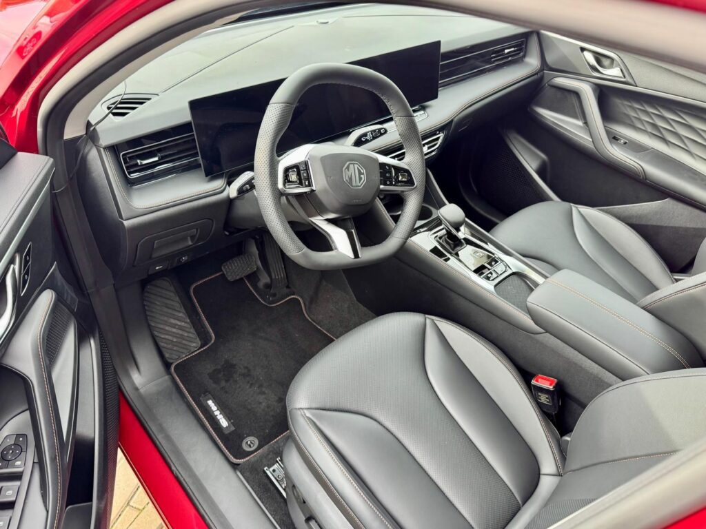 MG HS  EXCLUSIVE 1.5TGI 125kW 7DCT