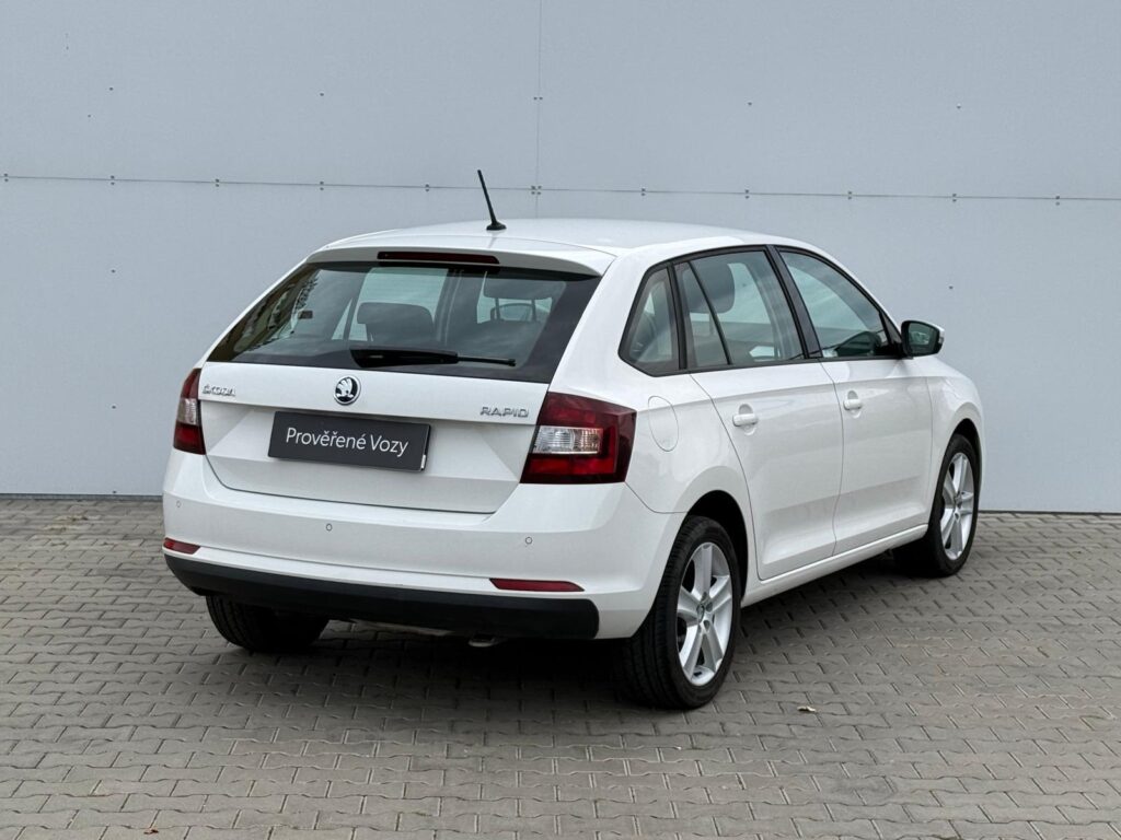 Škoda Rapid  1.0  / 81 kW