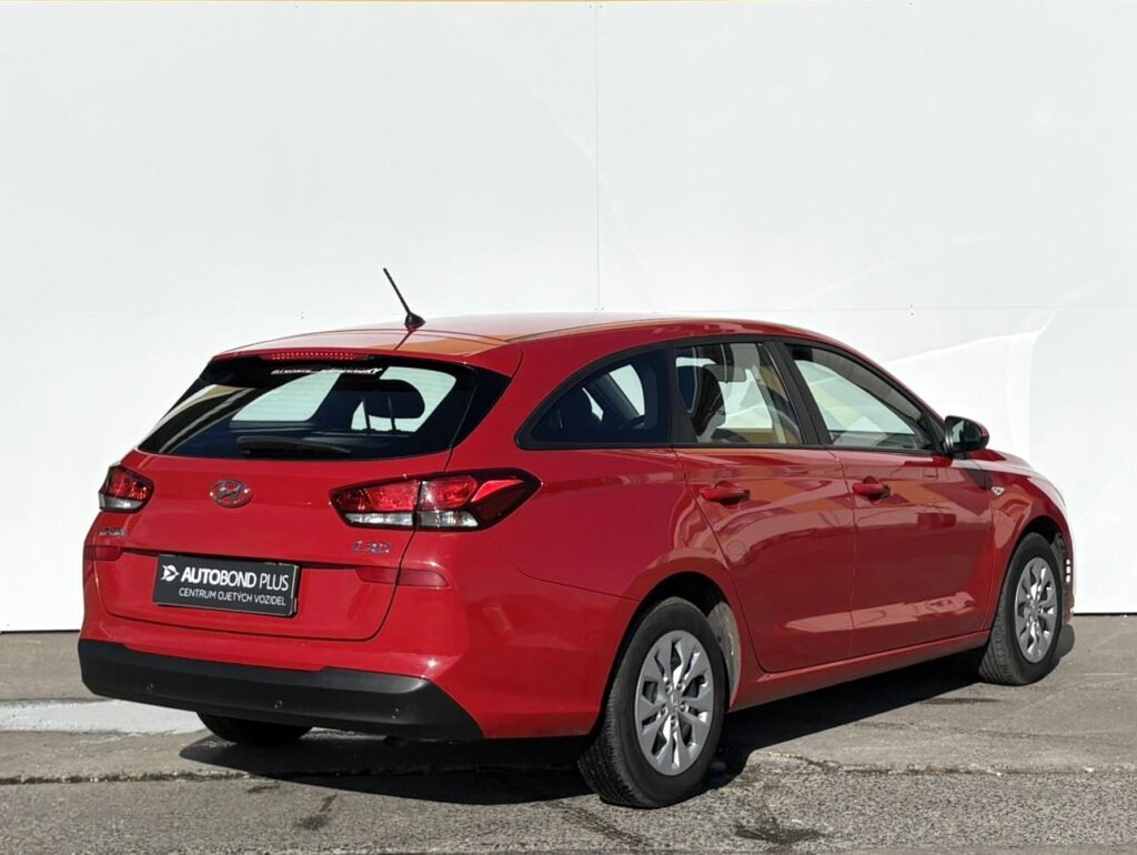 Hyundai i30  1.4 CVVT 73kW Start