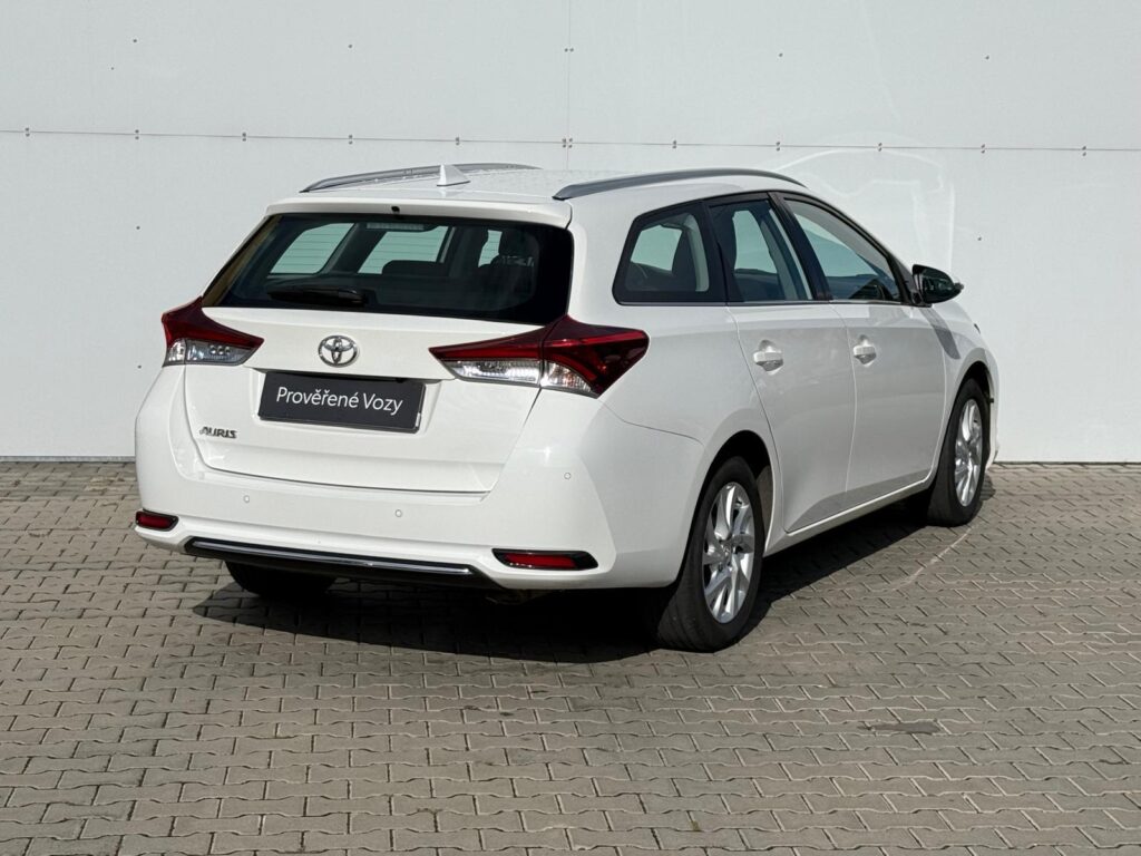 Toyota Auris  1.6 Valvematic Active Trend