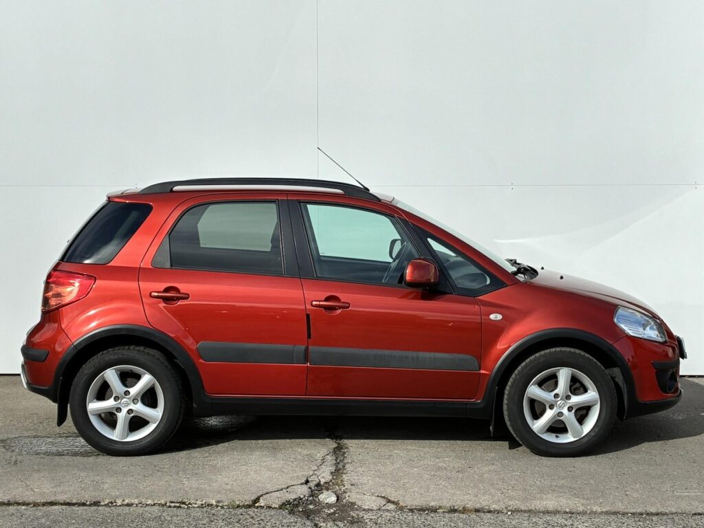 Suzuki SX4  1.6 VVT 79kW GLX AT