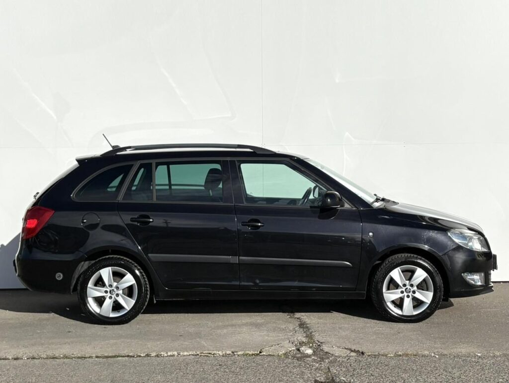 Škoda Fabia  1.2 TSI DSG / 77 kW Elegance
