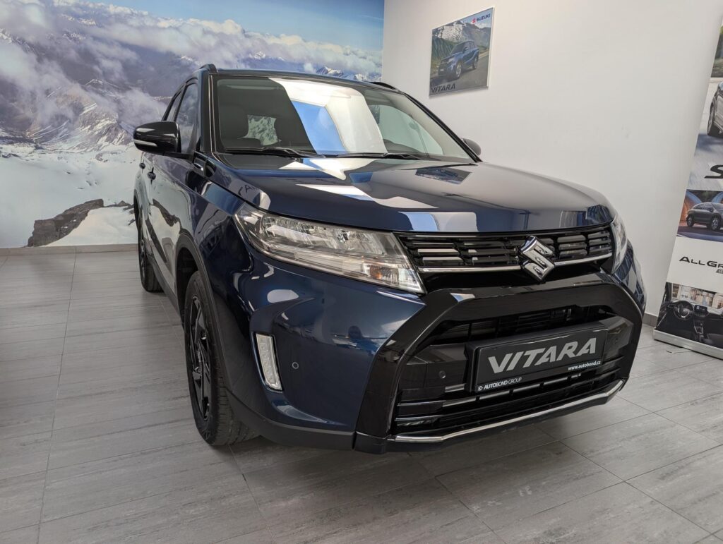 Suzuki Vitara  ELEGANCE 1.4 HYBRID M/T 4x4 BLACK EDITION (LIMITOVANÁ EDICE)