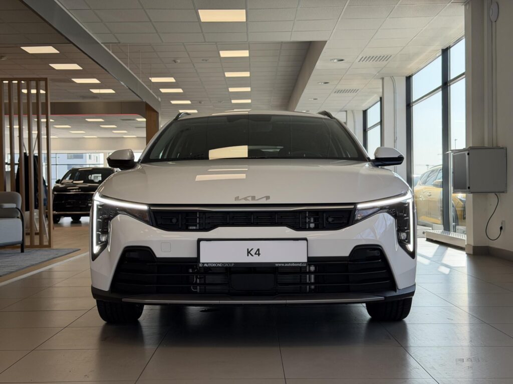 KIA K4  1,6 T-GDi GPF 7DCT EXCLUSIVE 110 KW (2026)