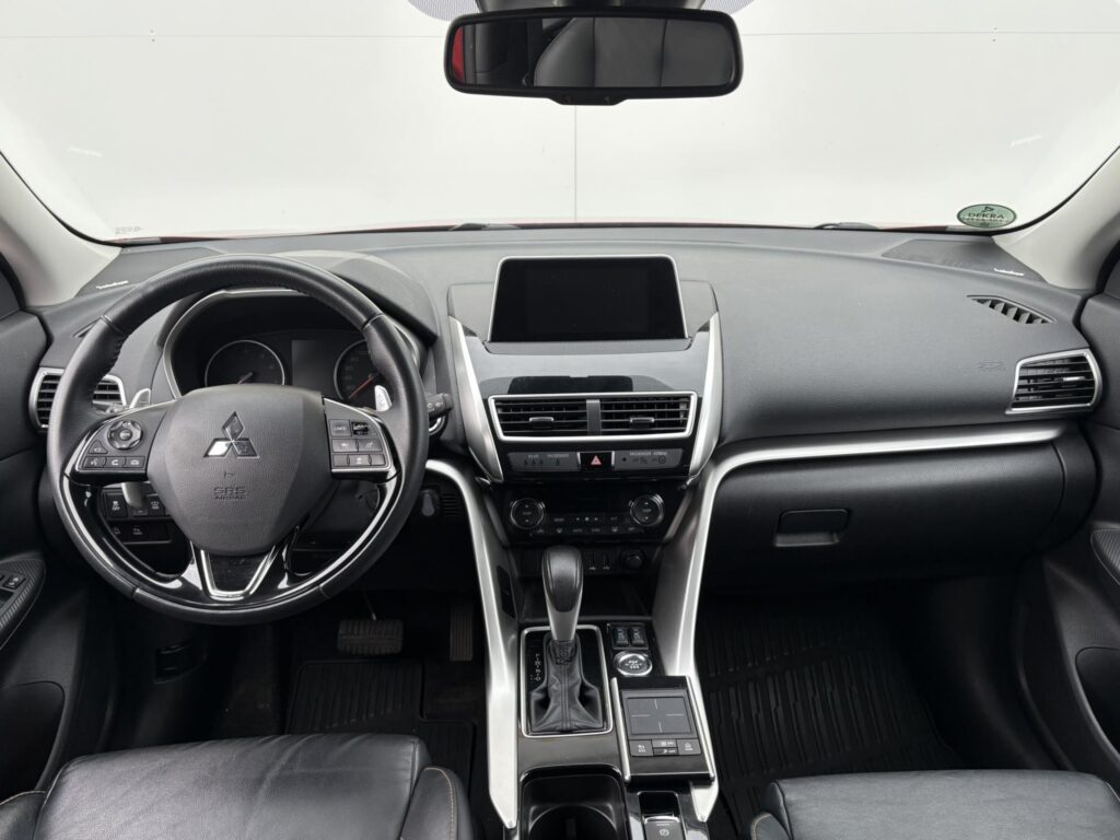 Mitsubishi Eclipse Cross  1.5 TURBO 4WD CVT INSTYLE+