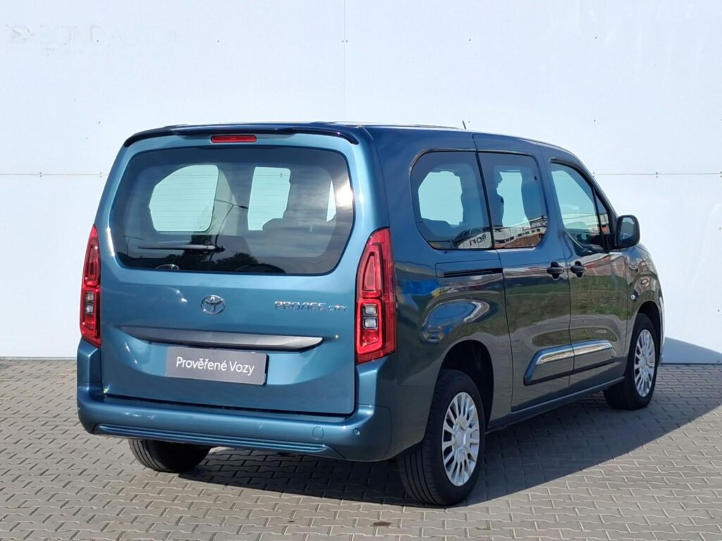 Toyota Proace City Verso  1.5 D-4D Business Long AT