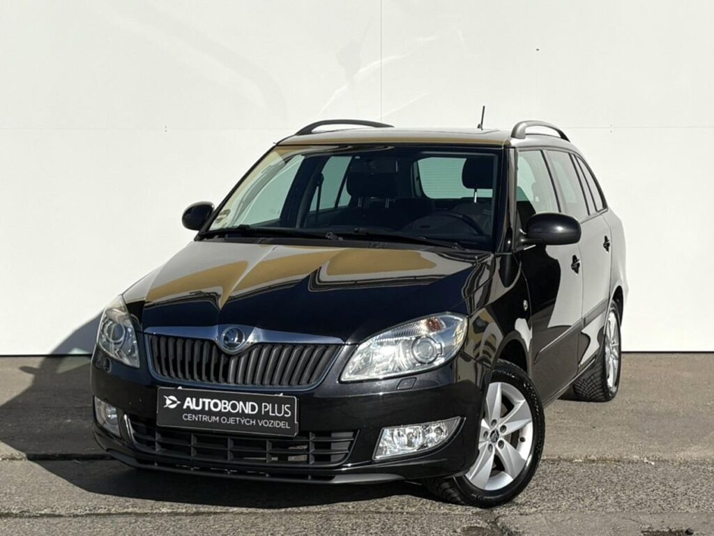 Škoda Fabia  1.2 TSI DSG / 77 kW Elegance