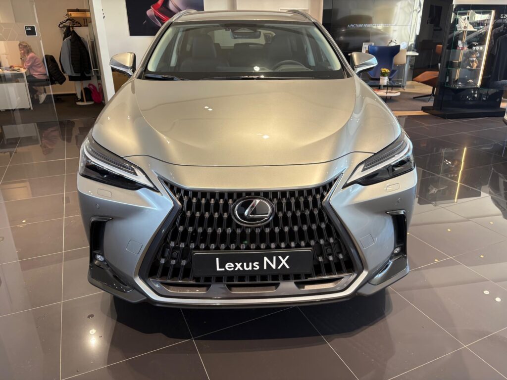 Lexus NX 350h  Executive Top 4x4