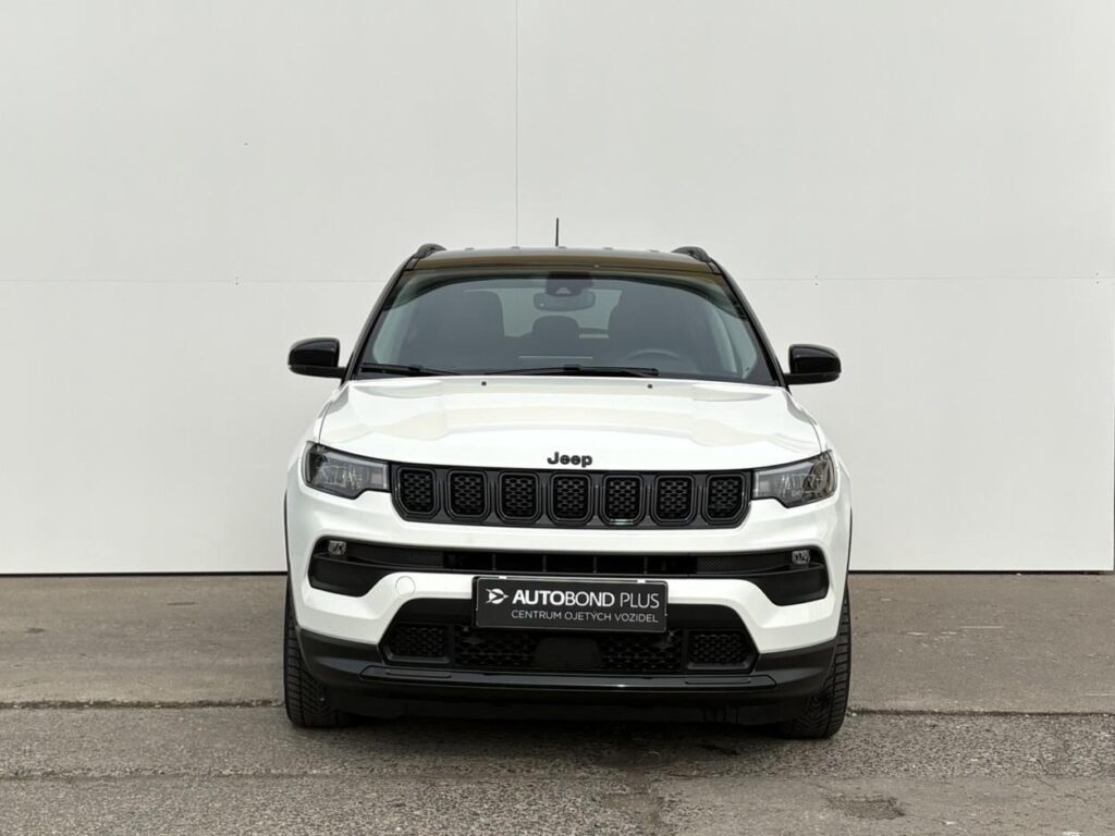 Jeep Compass  1.5 e-Hybrid 96KW Night Eagle