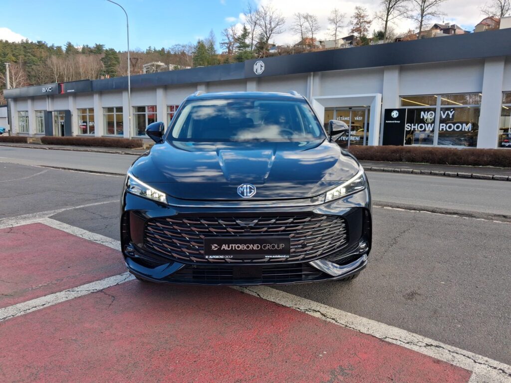 MG HS  EMOTION PHEV 200kW 4×2 3AT
