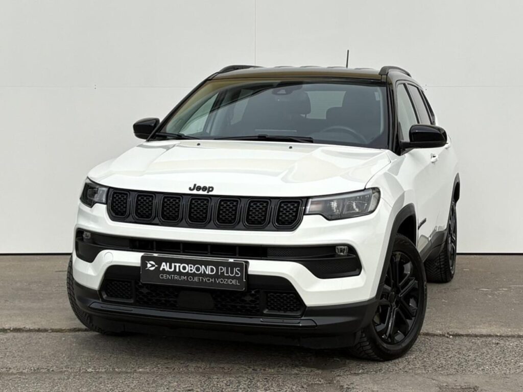 Jeep Compass  1.5 e-Hybrid 96KW Night Eagle