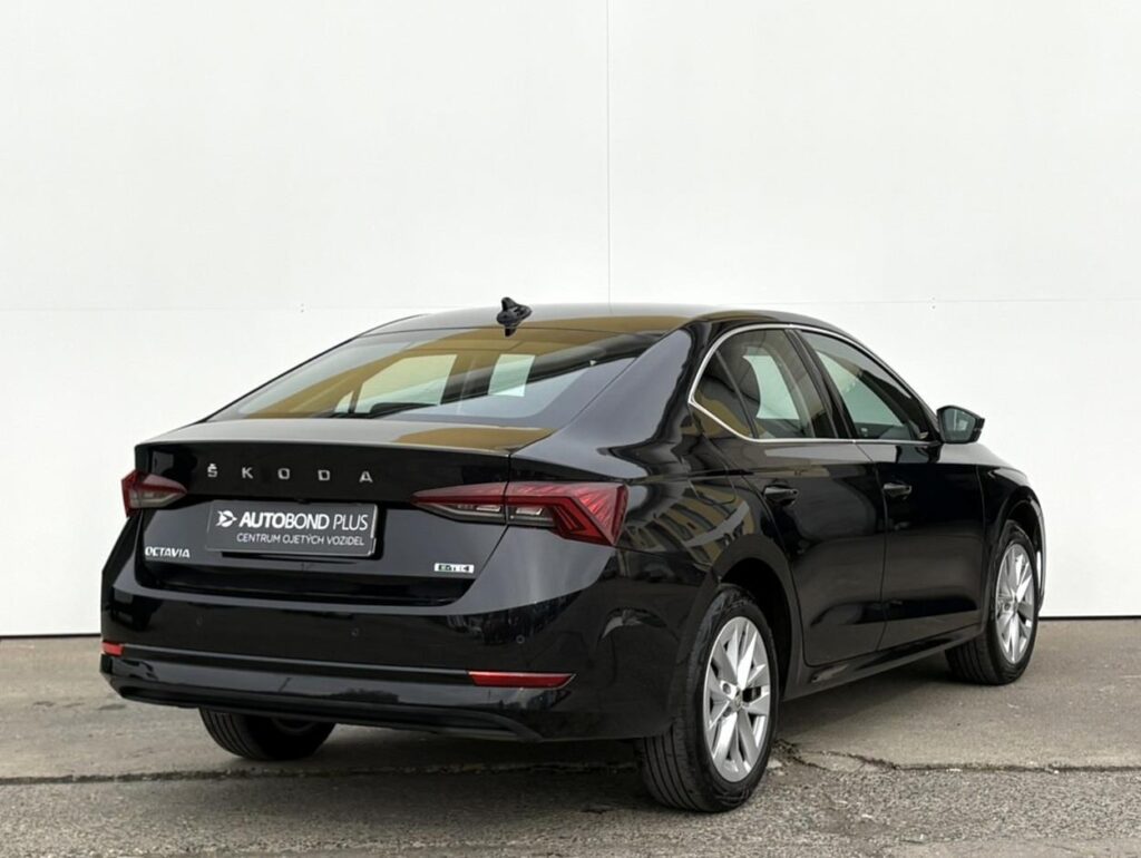 Škoda Octavia  1.5 TSI DSG / 110 kW Style Plus