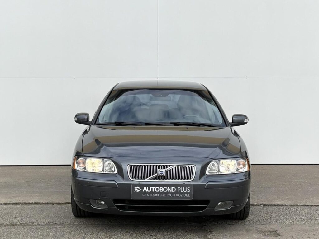 Volvo V70  2.4 D5 136kW