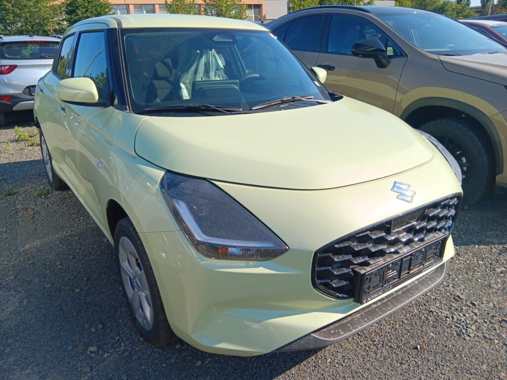 Suzuki Swift  PREMIUM 1.2 HYBRID M/T 4x4