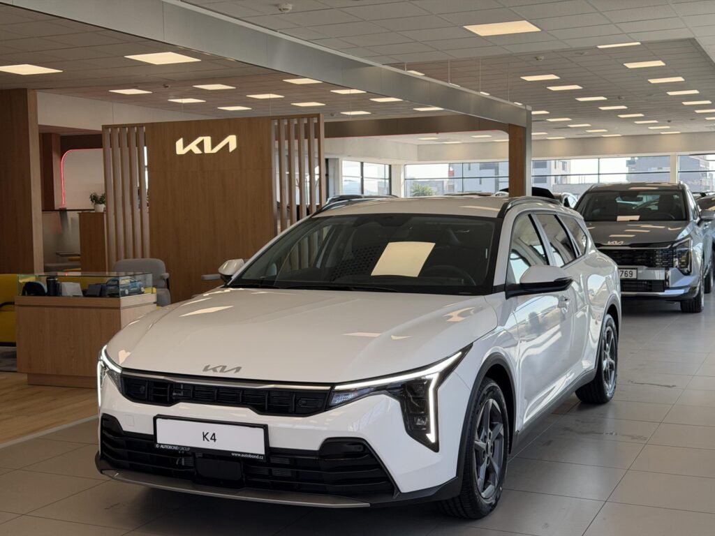 KIA K4  1,6 T-GDi GPF 7DCT EXCLUSIVE 110 KW (2026)
