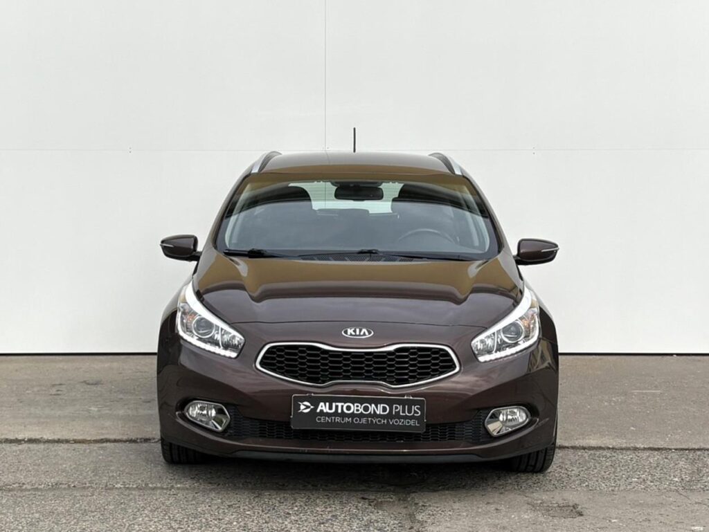 KIA Ceed  1.6 GDi 99kW Exclusive