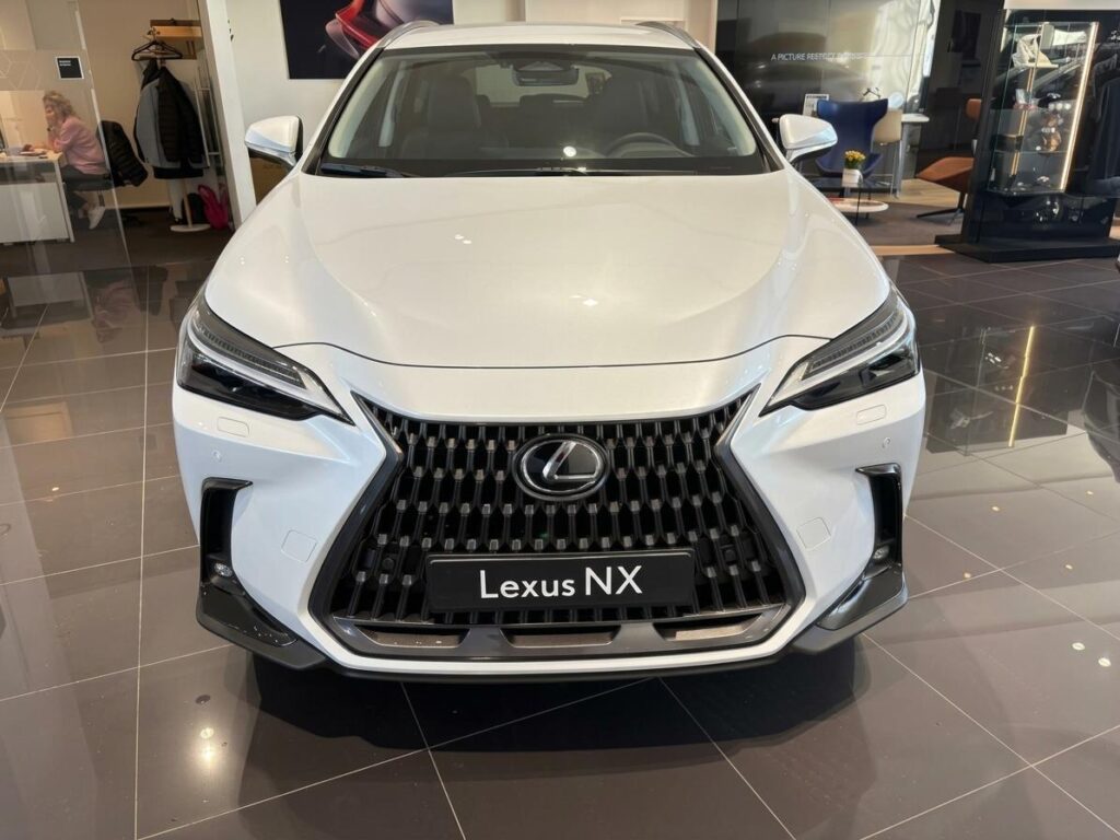 Lexus NX 350h  Executive Top 4x4